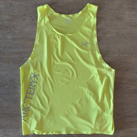 Arc'teryx Norvan Downword Logo Men's Trail Running Tank Top-Neon Yellow-Sz Large